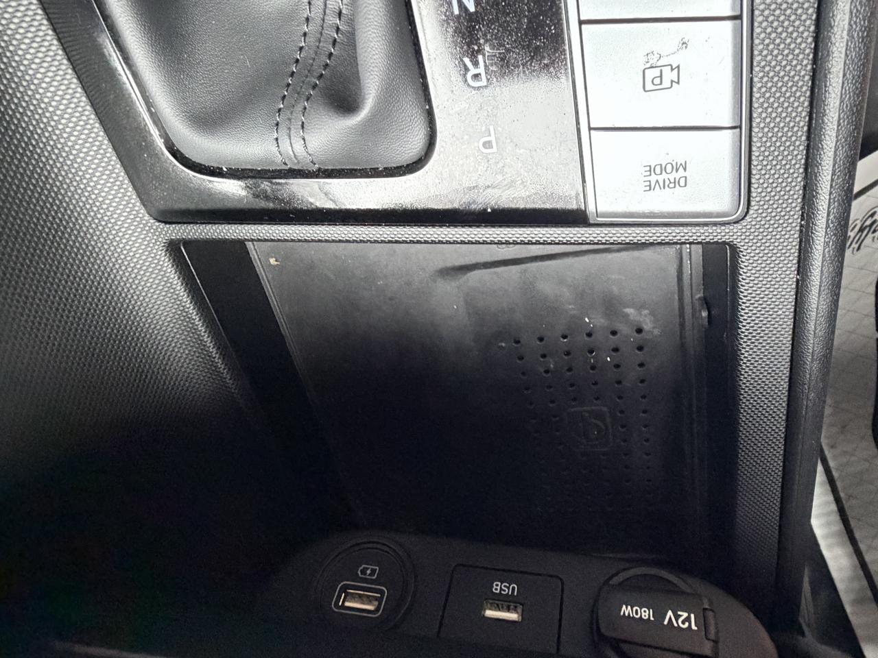 Hyundai Elantra SEL 2023