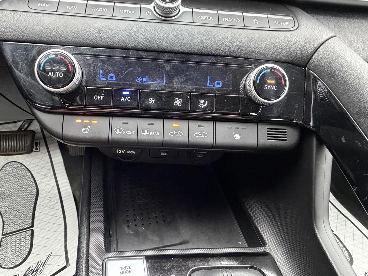 Hyundai Elantra SEL 2023
