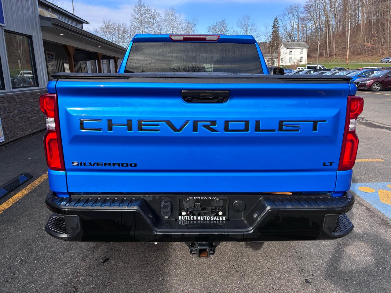 Chevrolet Silverado 1500 4WD Crew Cab 147" Custom Trail Boss 2025