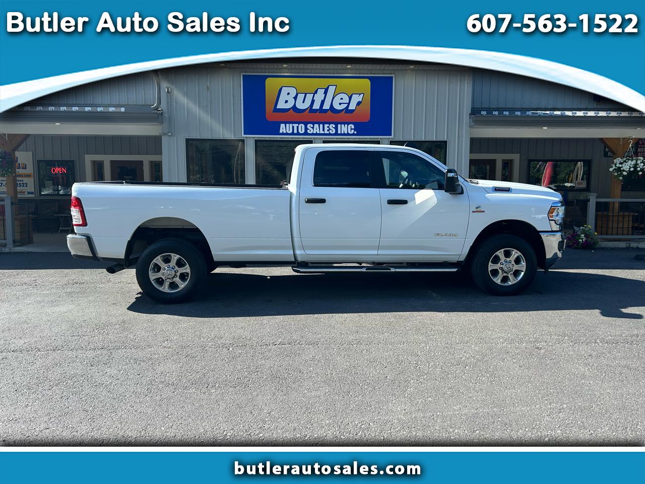 RAM 2500 Big Horn 4x4 Crew Cab 8' Box 2024 RAM 2500 Big Horn 4x4 Crew Cab 8' Box 2024