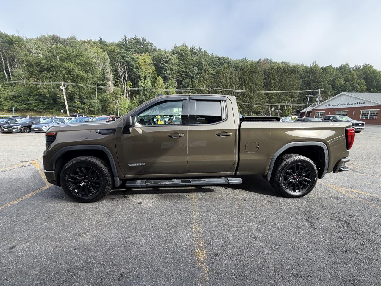 GMC Sierra 1500 Elevation Double Cab 4WD 2023