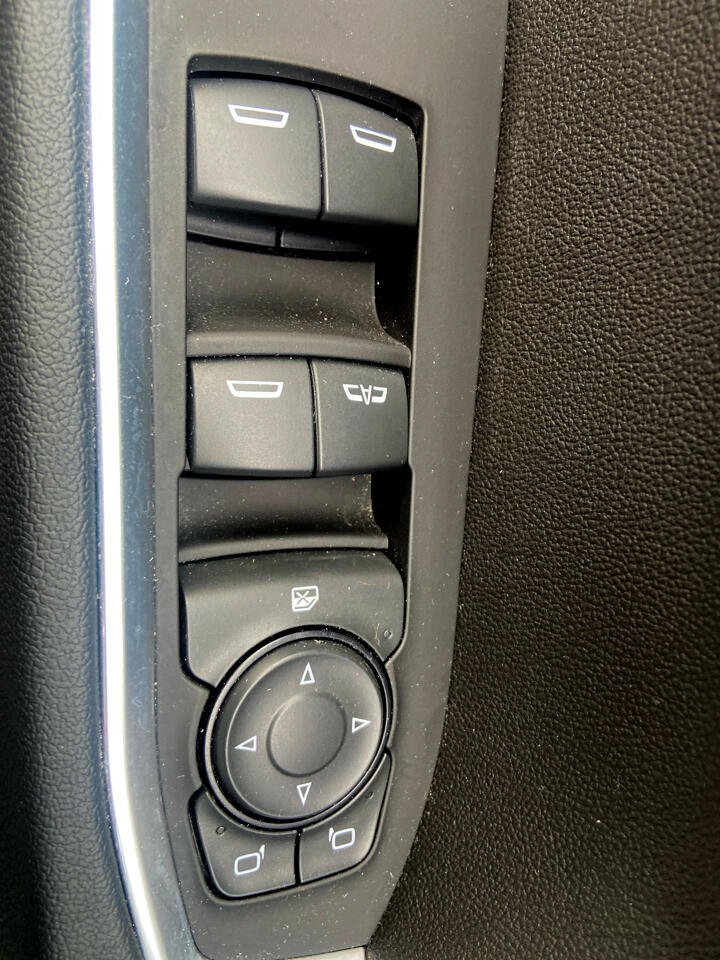 2024 Chevrolet Silverado 1500 RST photo 12