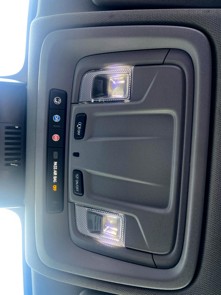 2024 Chevrolet Silverado 1500 RST photo 18
