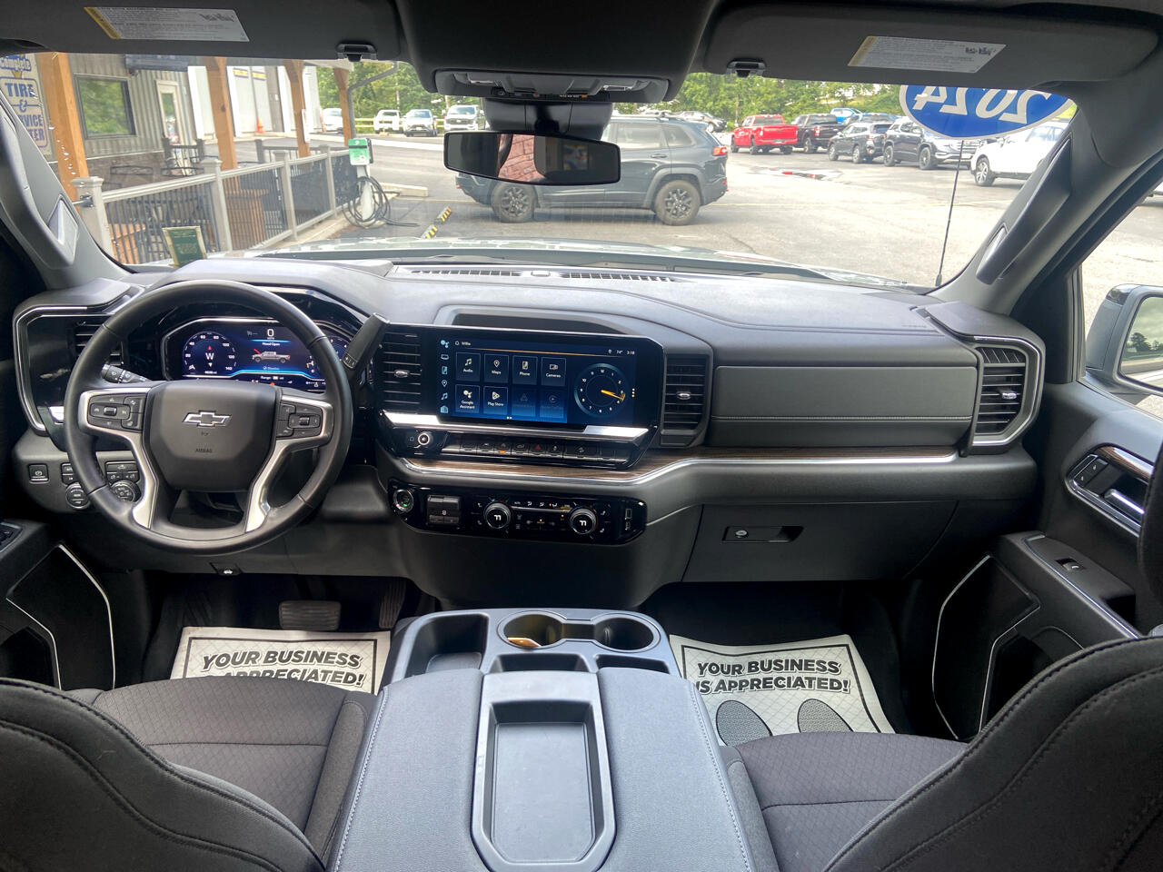 2024 Chevrolet Silverado 1500 RST photo 20