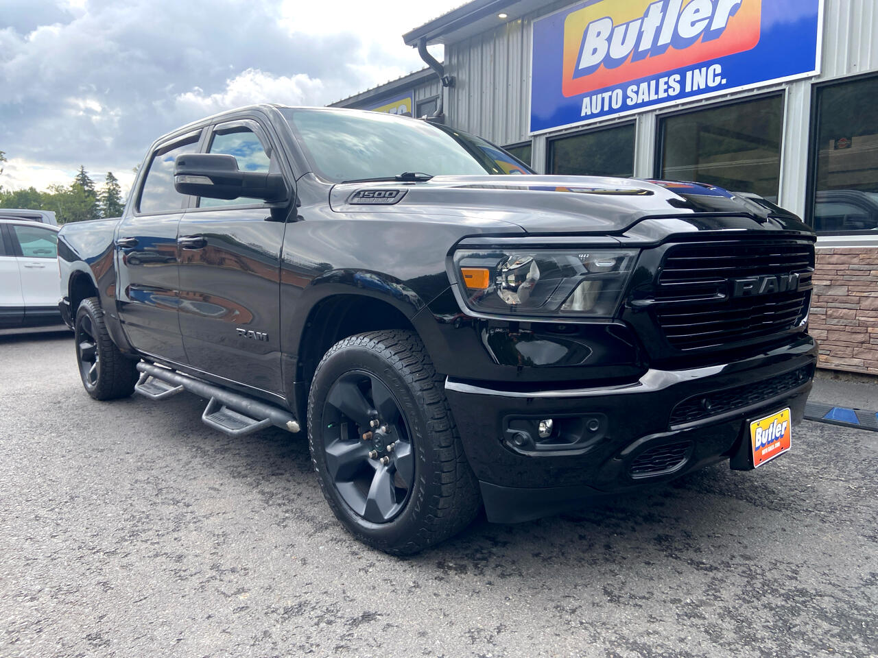 2019 Ram 1500 Big Horn photo 2