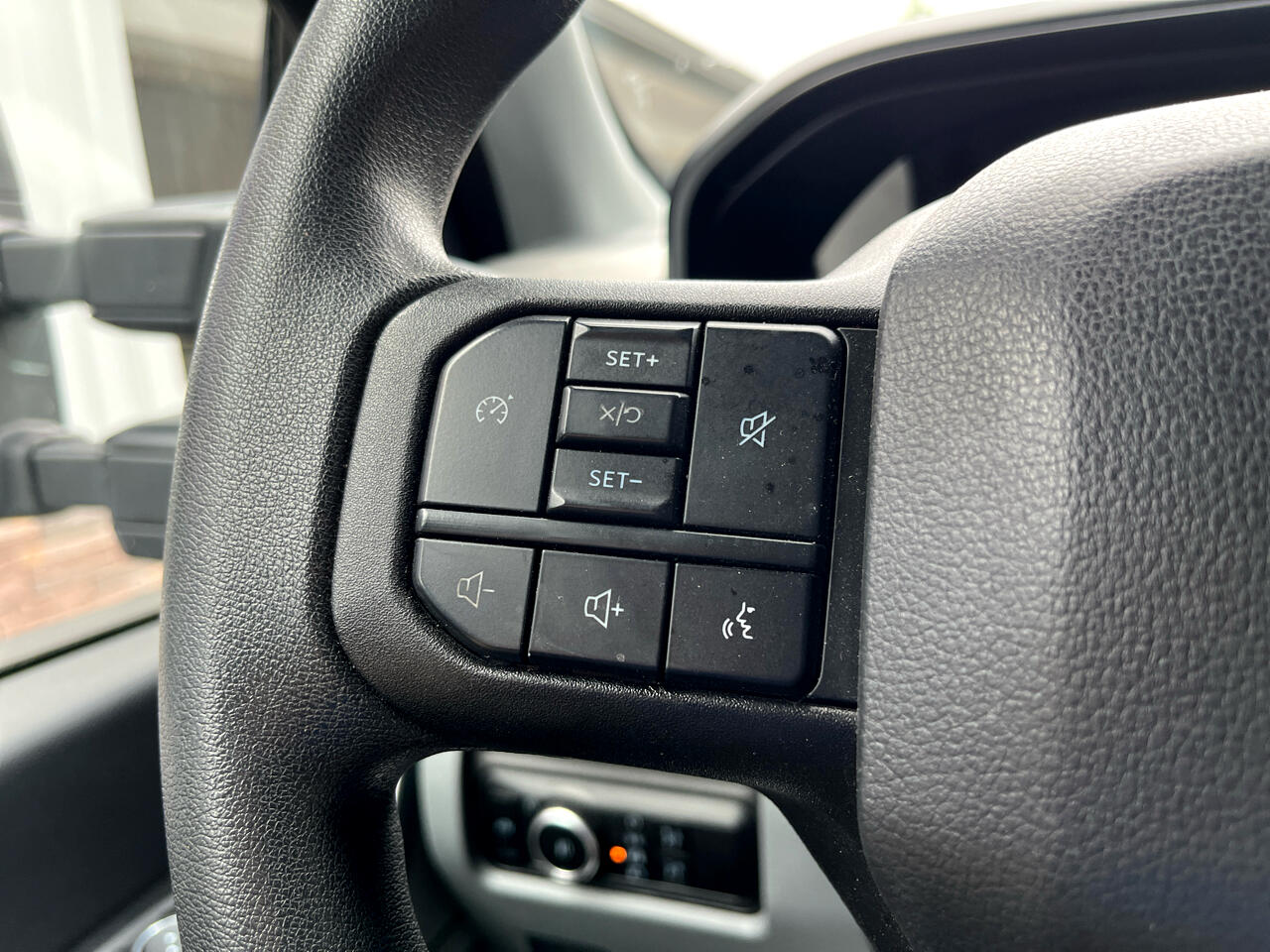 2024 Ford F-250 XLT photo 15