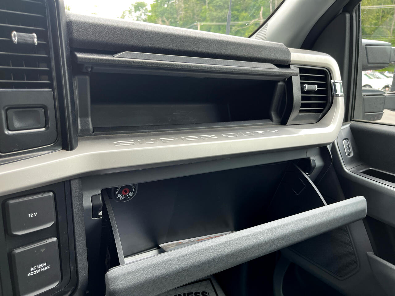 2024 Ford F-250 XLT photo 24