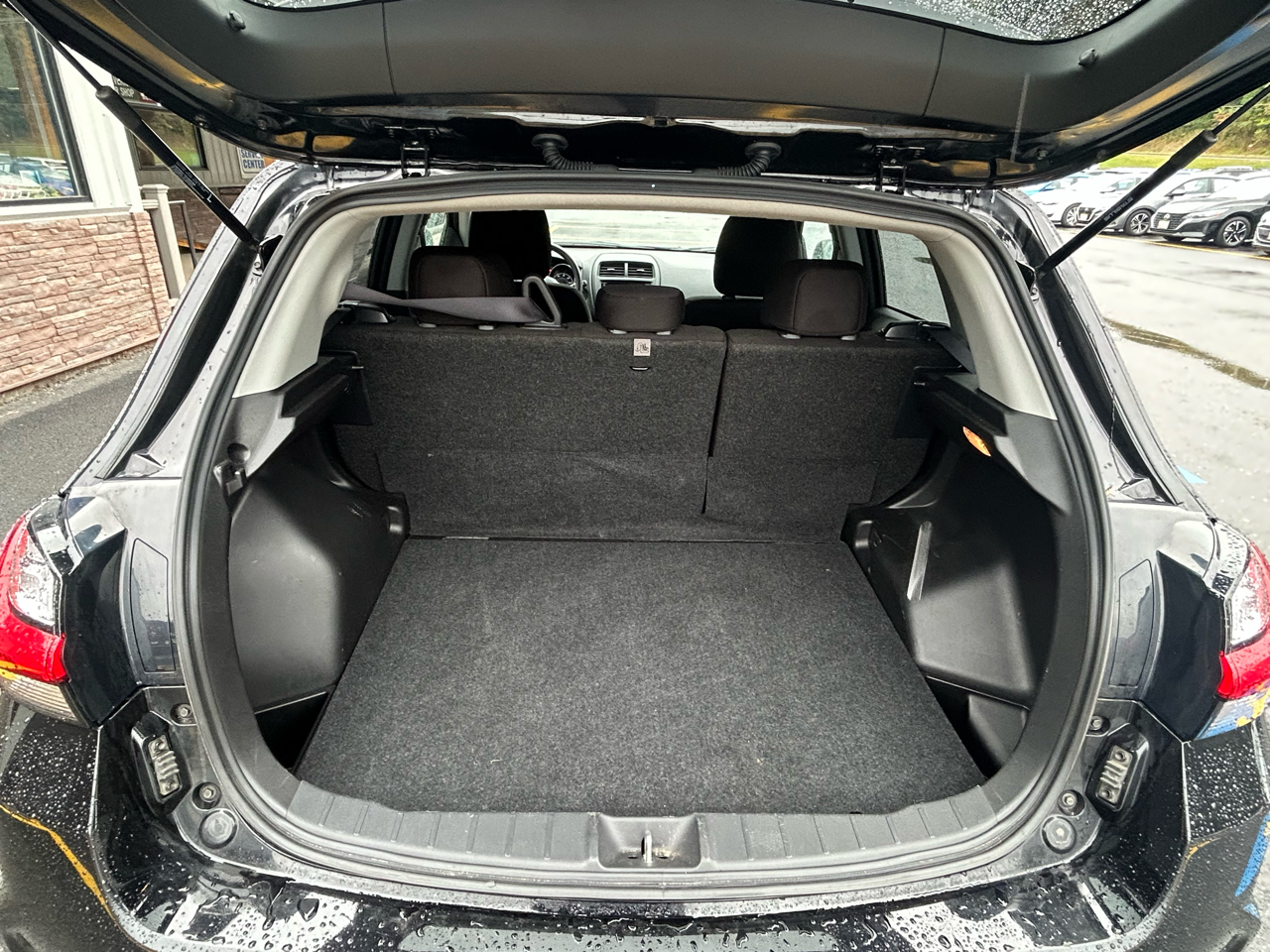 2024 Mitsubishi Outlander Sport ES photo 7