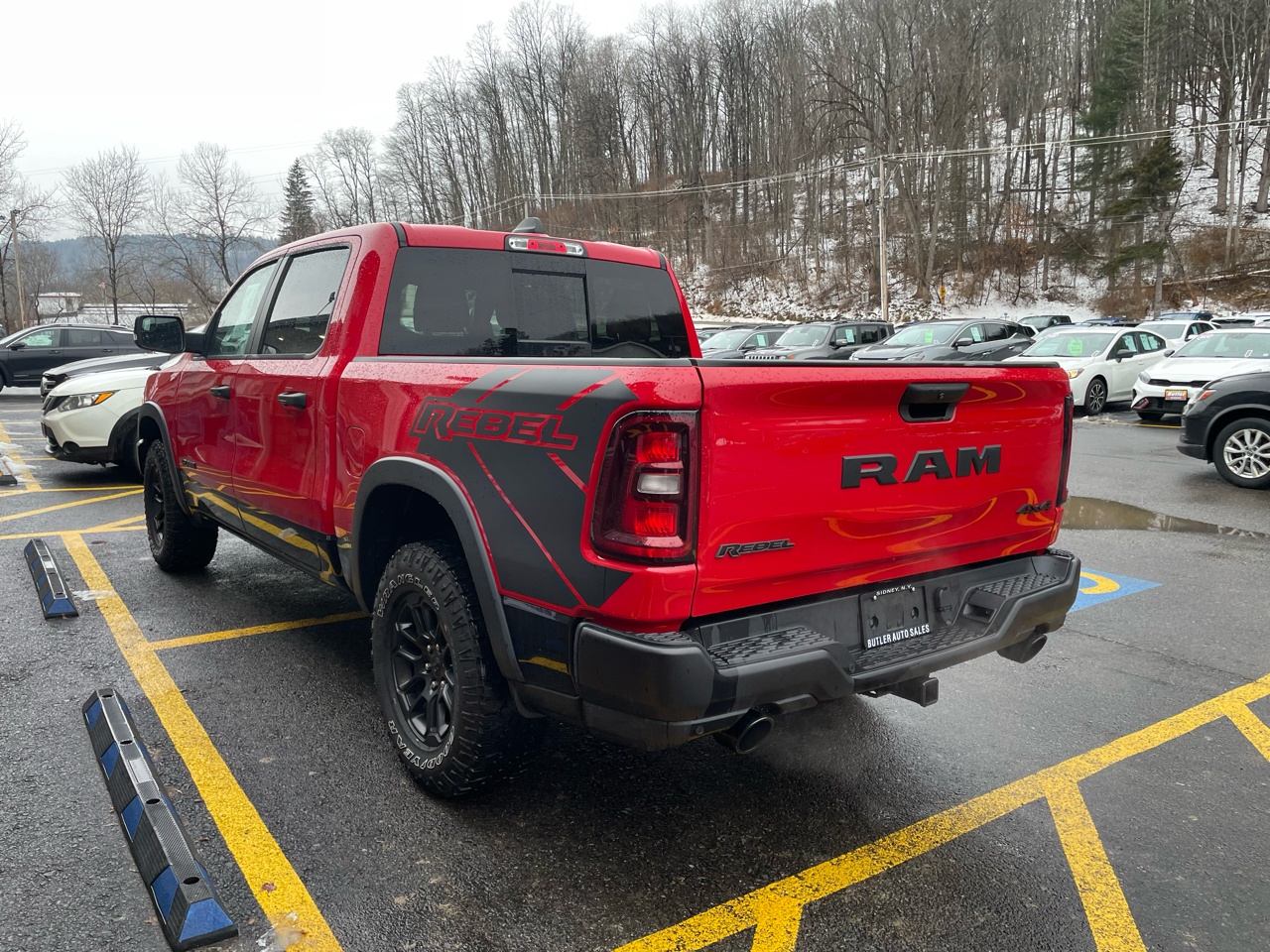 RAM 1500 Rebel Crew Cab SB 4WD 2025
