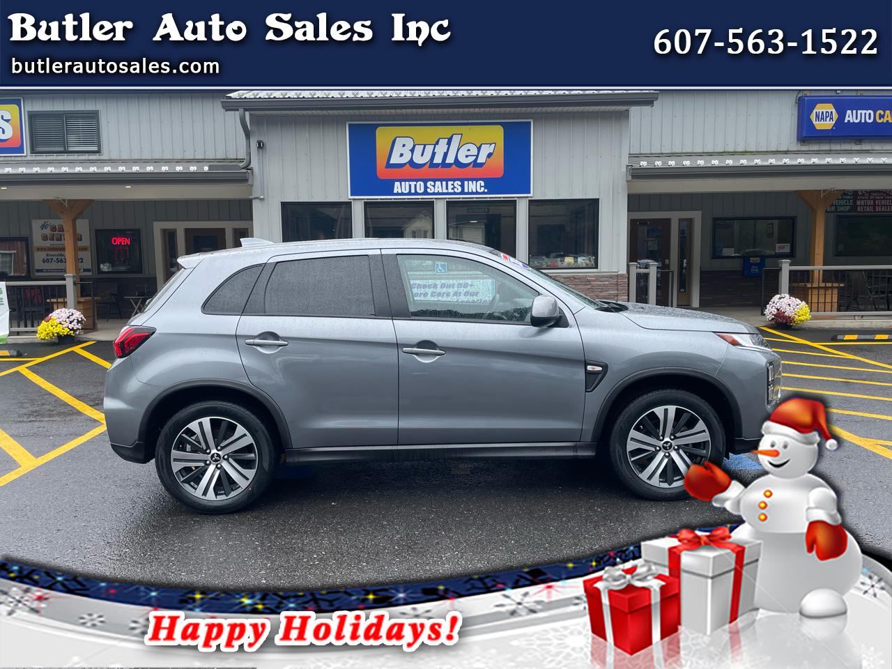 2024 Mitsubishi Outlander Sport ES's photo