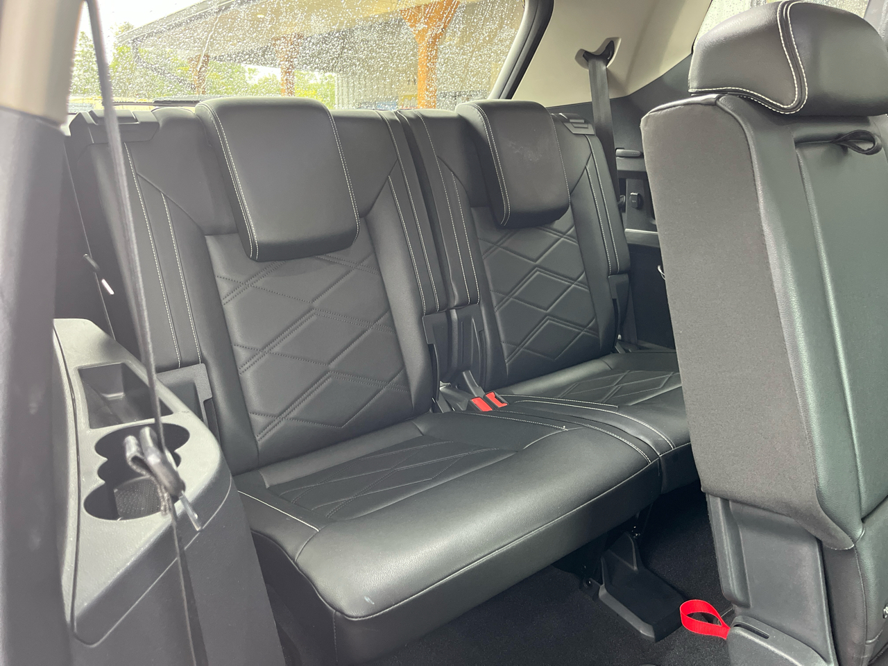 2024 Volkswagen Atlas SE Technology photo 3