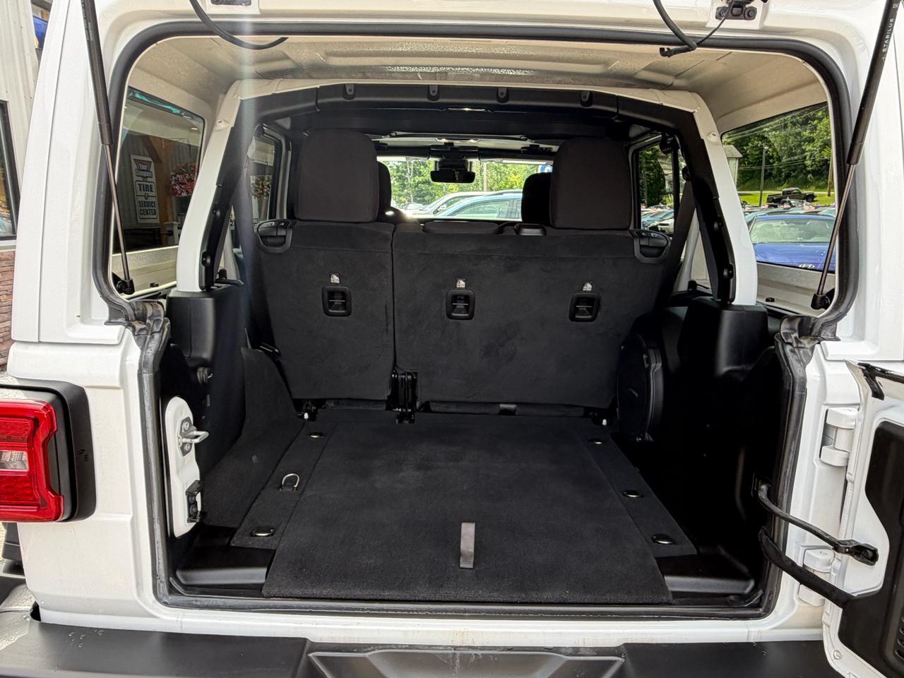 Jeep Wrangler Unlimited Sport 2022