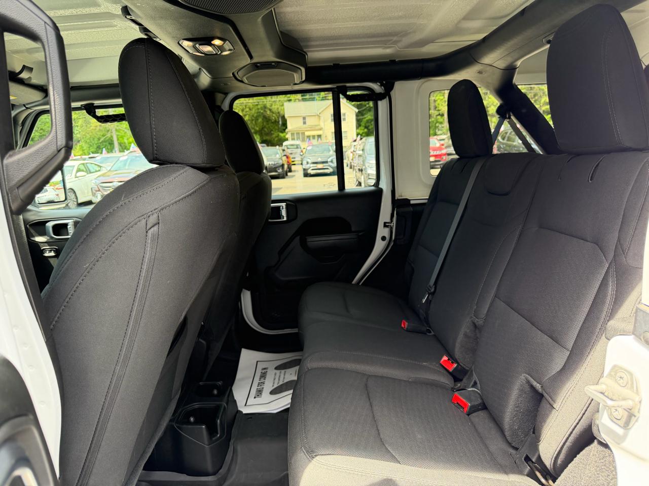 Jeep Wrangler Unlimited Sport 2022