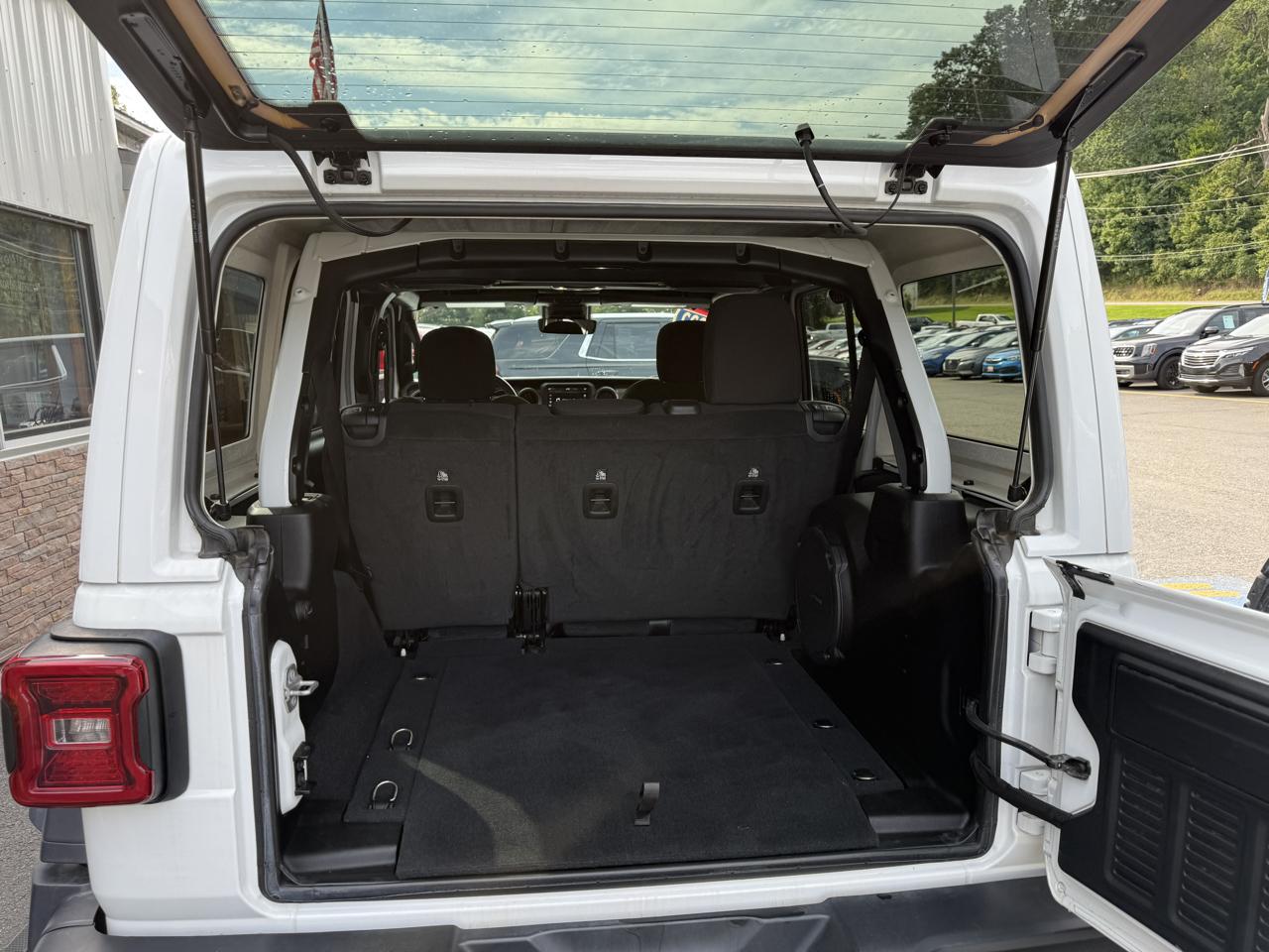 Jeep Wrangler Unlimited Sport 2022