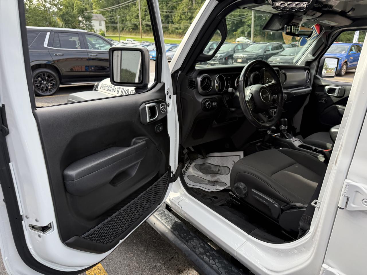 Jeep Wrangler Unlimited Sport 2022