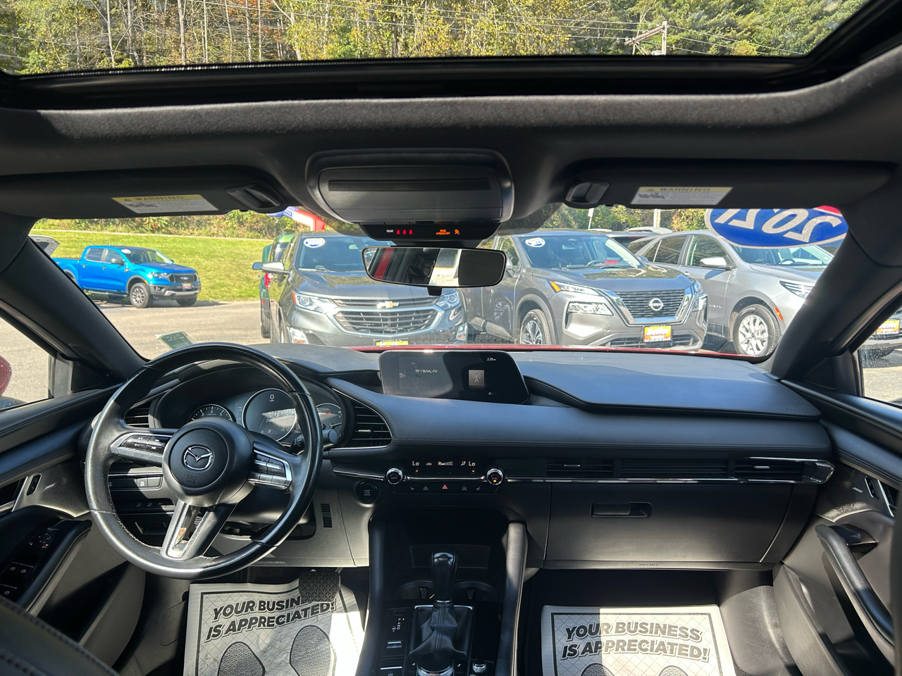 2021 Mazda Mazda3 Premium Hatchback photo 21