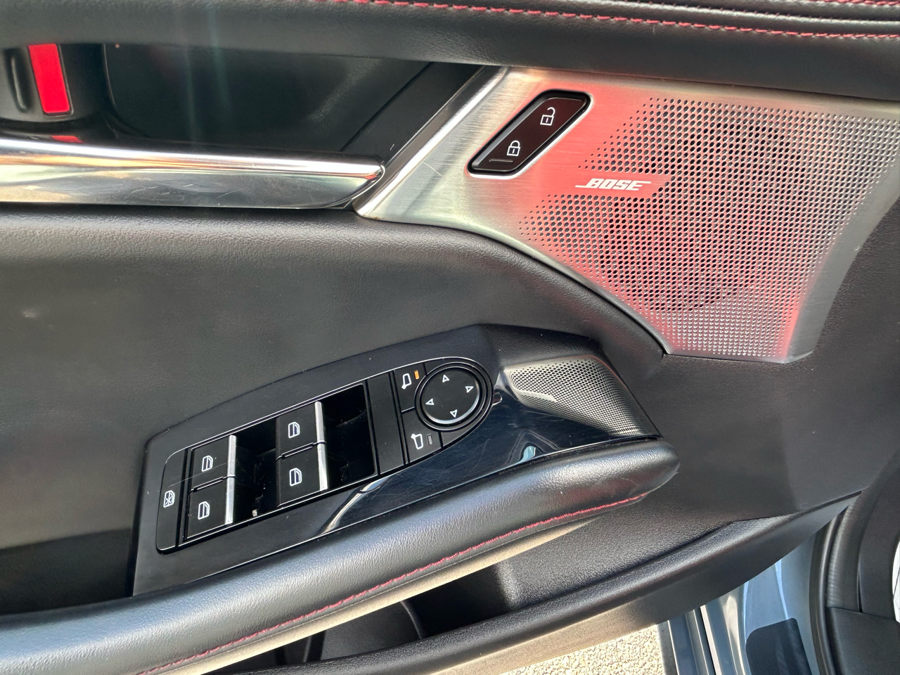 2023 Mazda Mazda3 Preferred photo 8