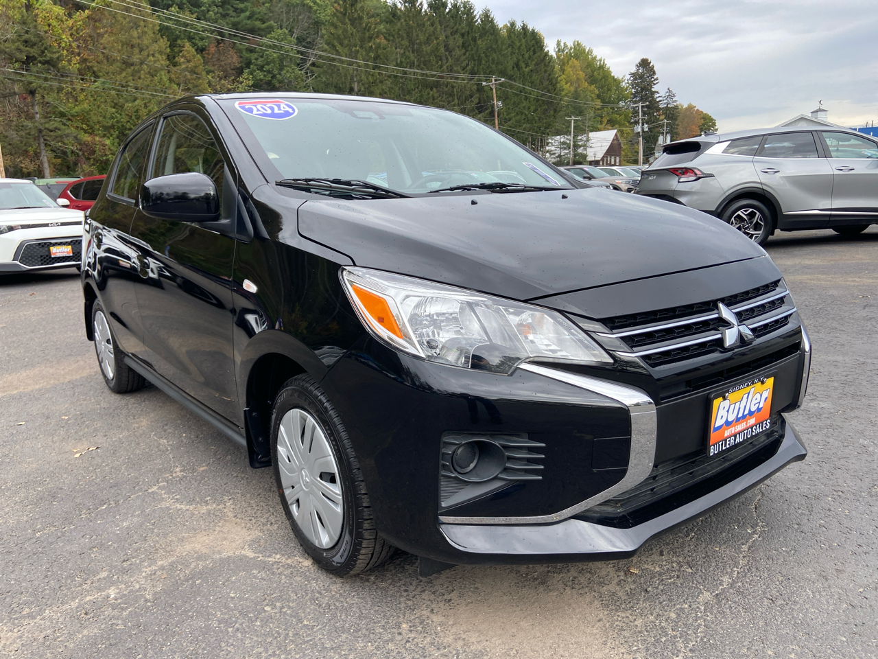 2024 Mitsubishi Mirage ES photo 2