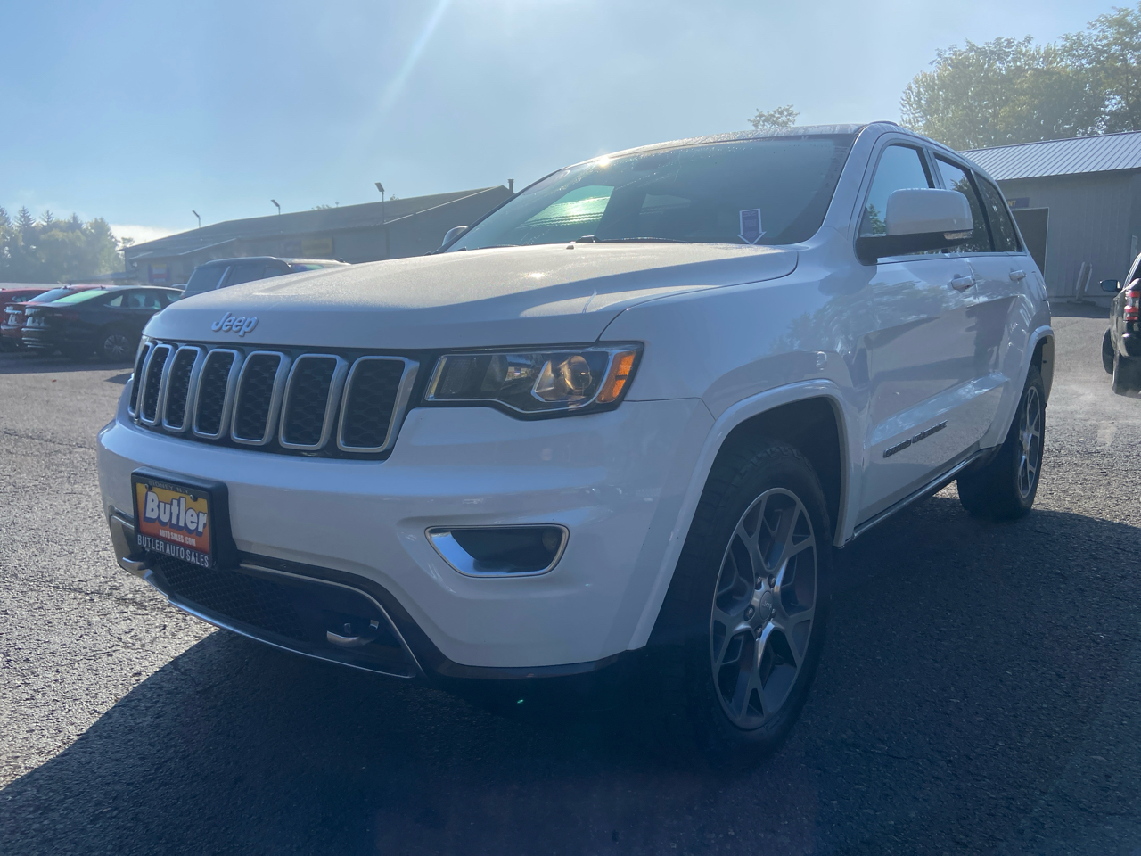 2018 Jeep Grand Cherokee Limited photo 2