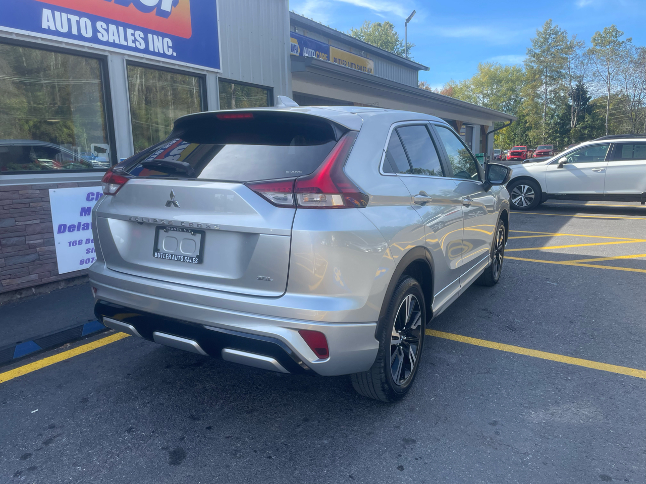 2024 Mitsubishi Eclipse Cross SE photo 7