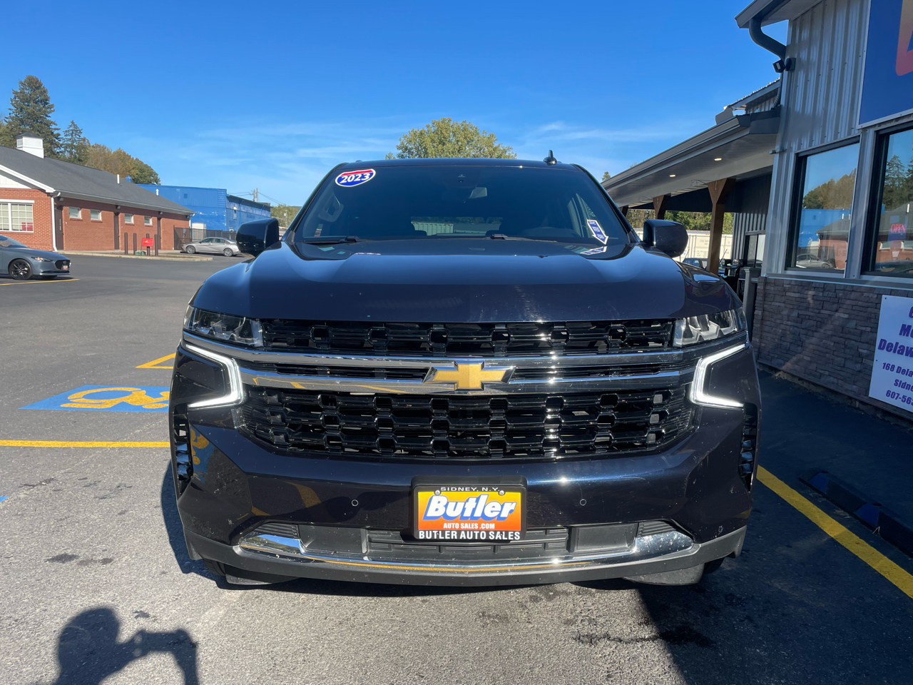 2023 Chevrolet Tahoe LS photo 2