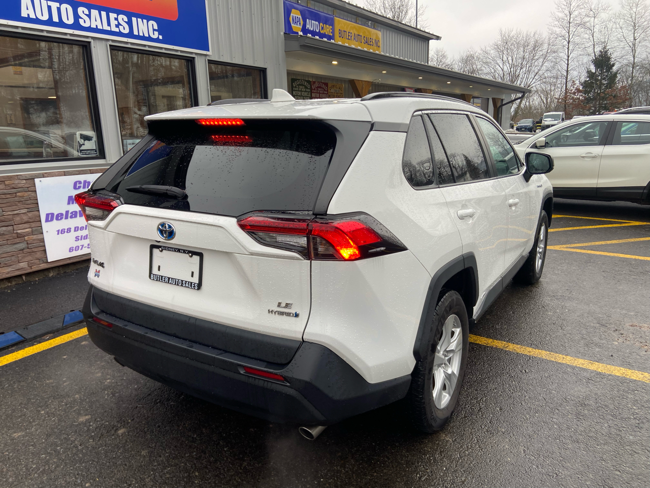 Toyota RAV4 Hybrid LE 2020