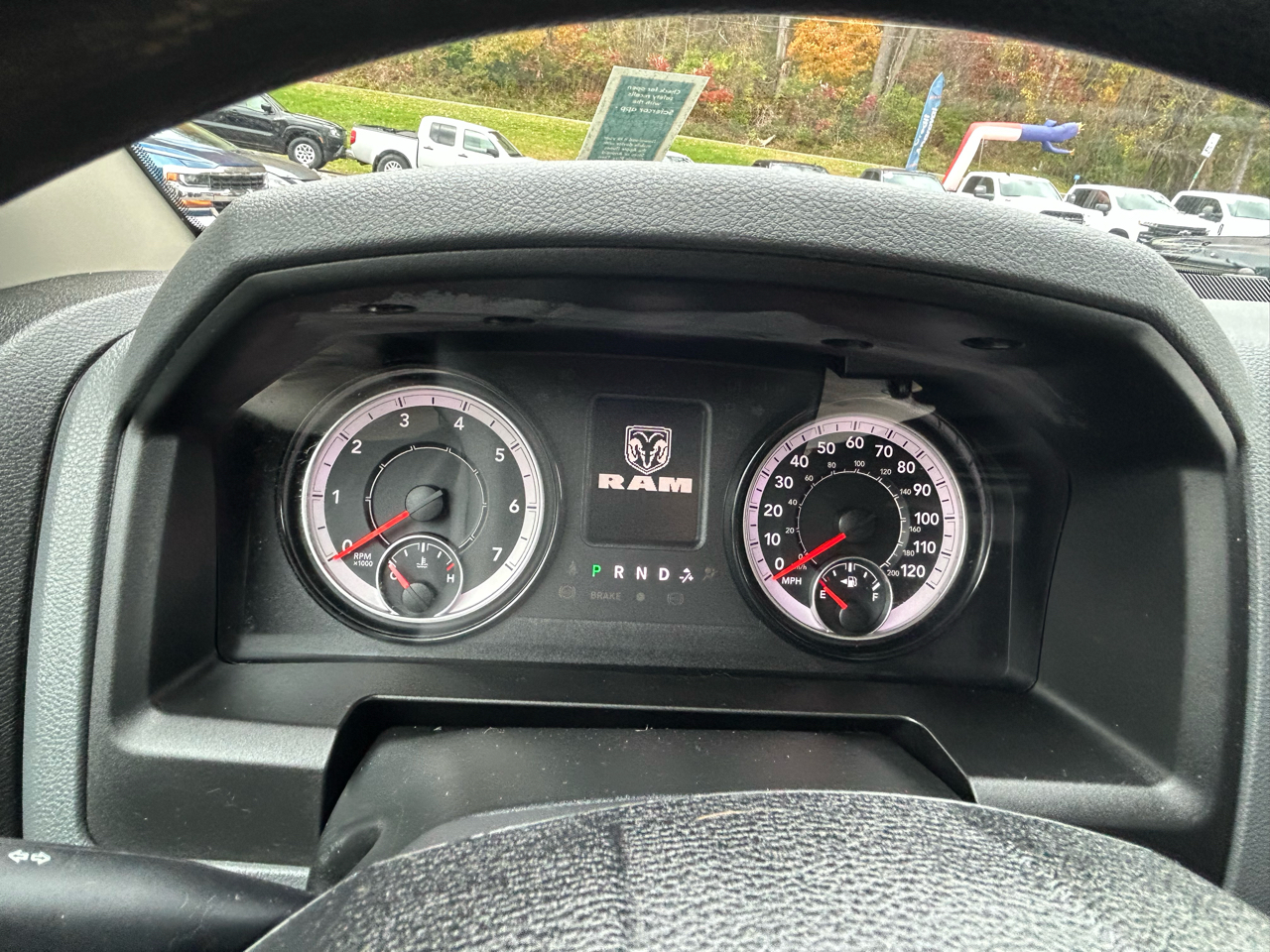 RAM 1500 SLT Quad Cab 4WD 2020 RAM 1500 SLT Quad Cab 4WD 2020