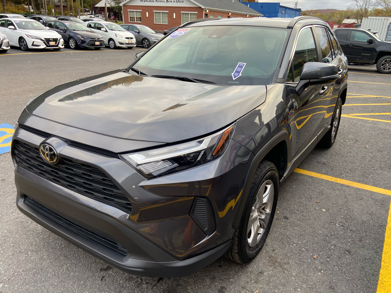 Toyota RAV4 XLE AWD 2025 Toyota RAV4 XLE AWD 2025