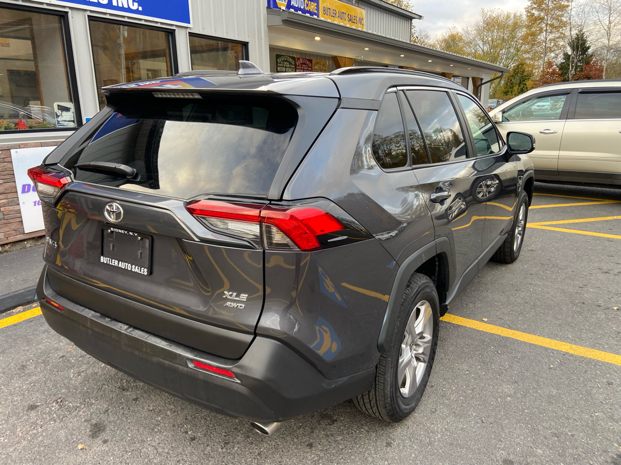 Toyota RAV4 XLE AWD 2025 Toyota RAV4 XLE AWD 2025