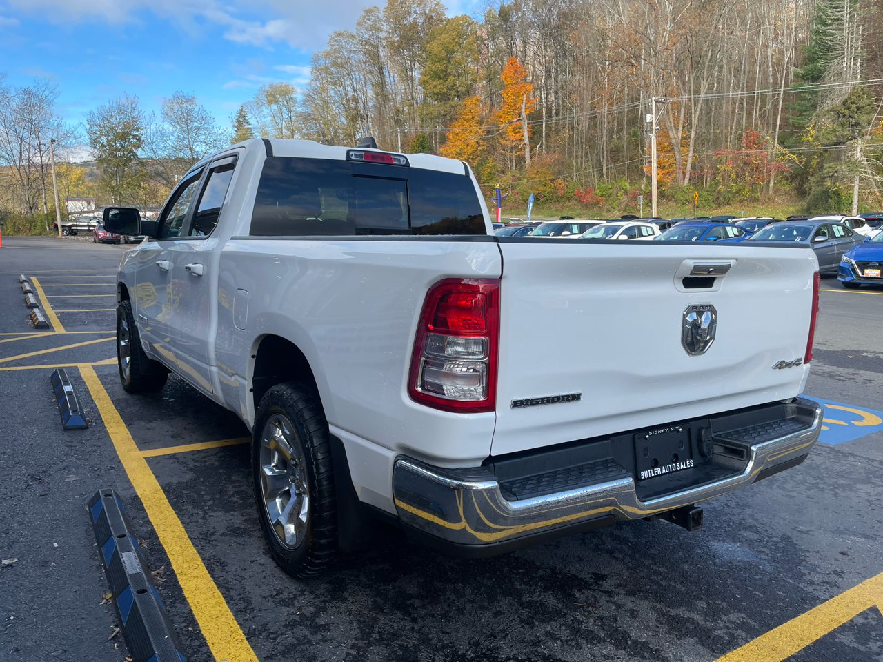 RAM 1500 Big Horn Quad Cab 4WD 2019 RAM 1500 Big Horn Quad Cab 4WD 2019