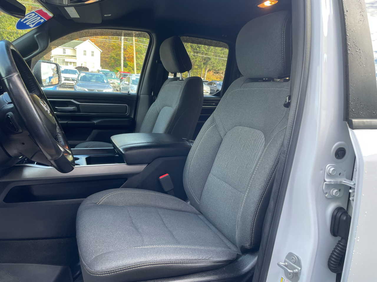 RAM 1500 Big Horn Quad Cab 4WD 2019 RAM 1500 Big Horn Quad Cab 4WD 2019