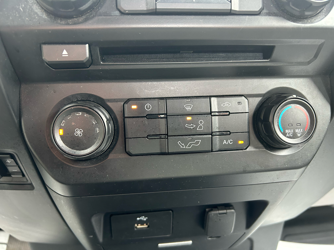Ford F-150  2017 Ford F-150  2017