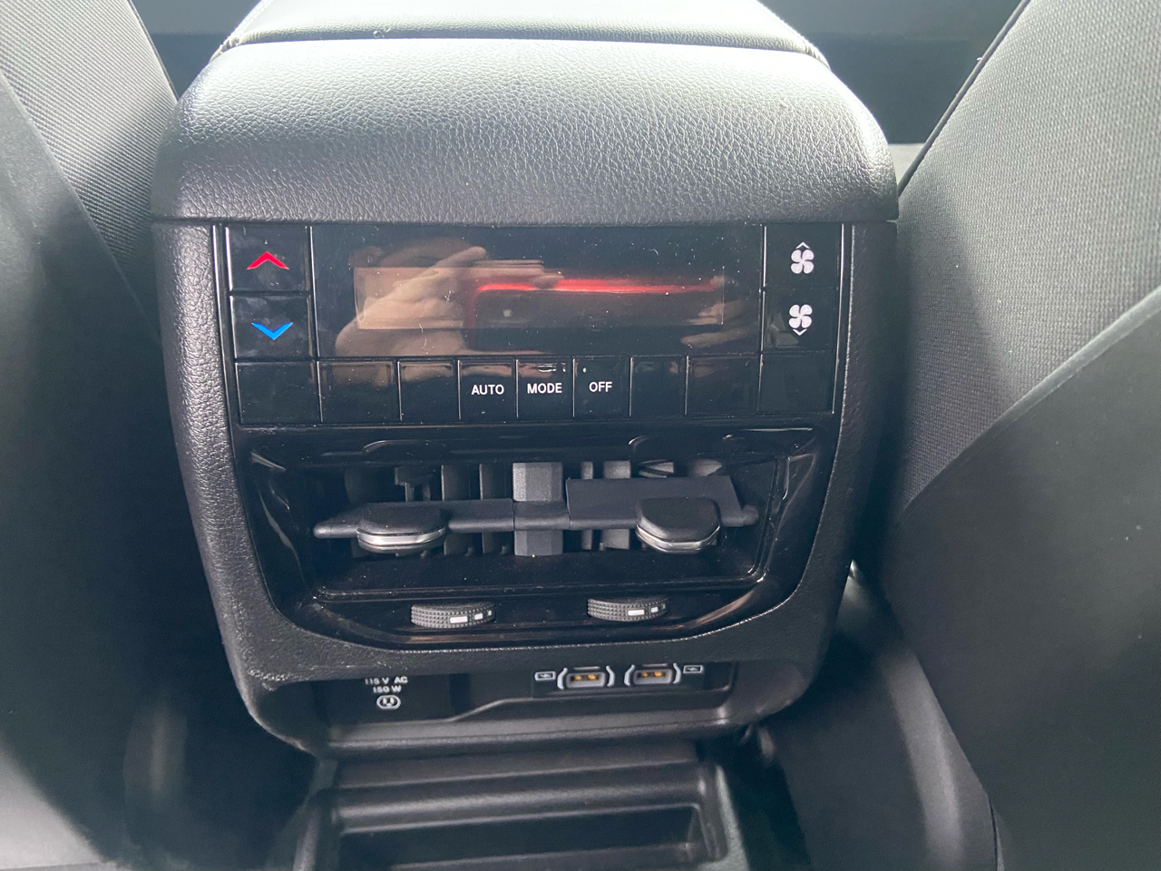 Jeep Grand Cherokee L Altitude 4x4 2022 Jeep Grand Cherokee L Altitude 4x4 2022