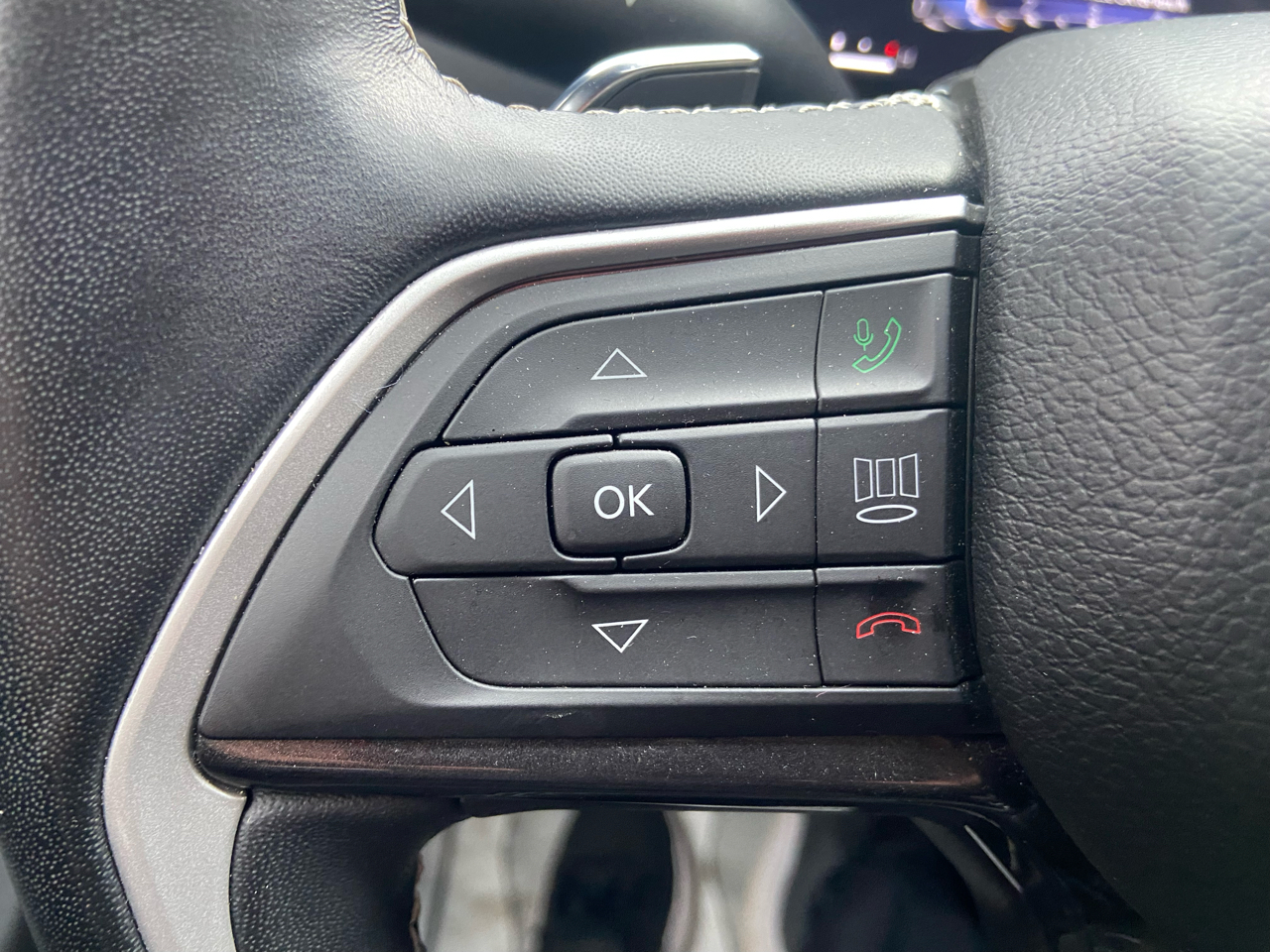 Jeep Grand Cherokee L Altitude 4x4 2022 Jeep Grand Cherokee L Altitude 4x4 2022