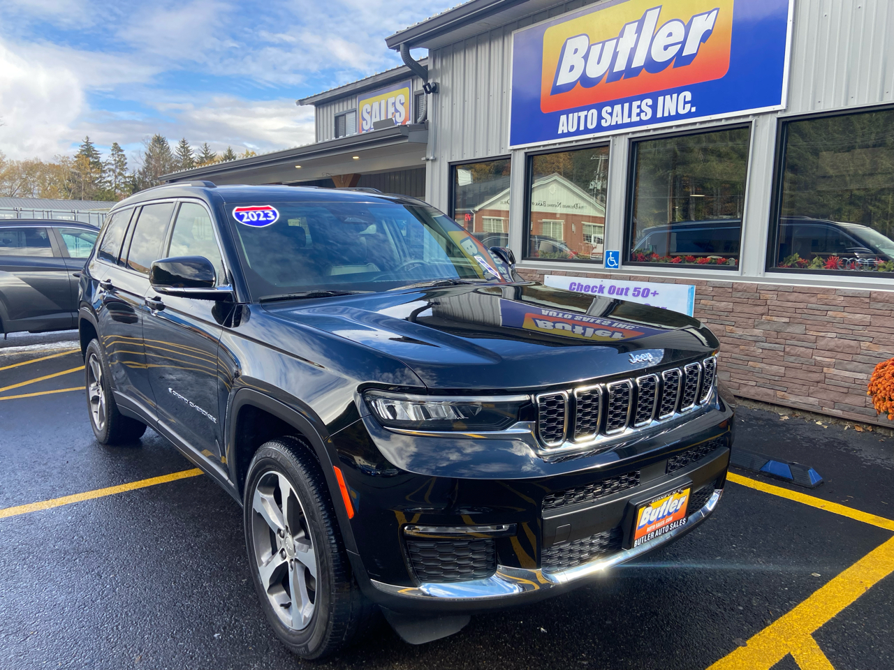 Jeep Grand Cherokee L Limited 4WD 2023 Jeep Grand Cherokee L Limited 4WD 2023