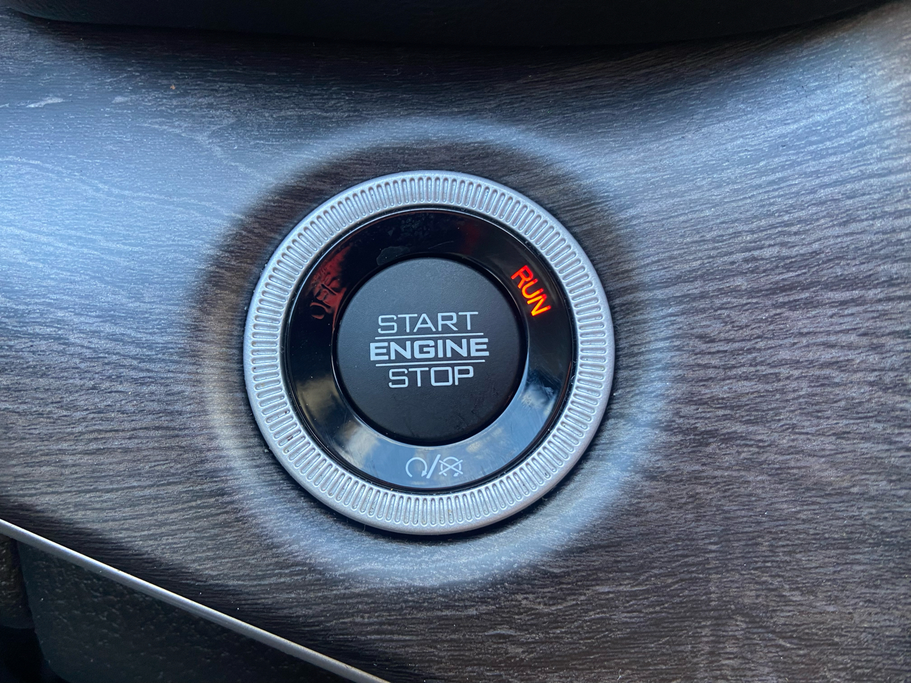 Jeep Grand Cherokee L Limited 4WD 2023 Jeep Grand Cherokee L Limited 4WD 2023