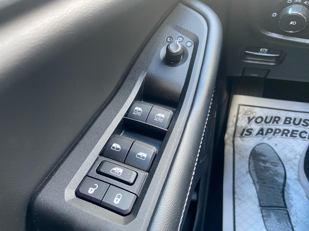 Jeep Grand Cherokee L Limited 4WD 2023 Jeep Grand Cherokee L Limited 4WD 2023