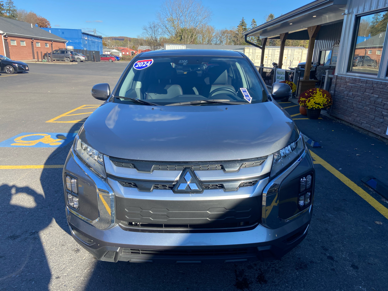 Mitsubishi Outlander Sport 2.0 ES 4WD 2024 Mitsubishi Outlander Sport 2.0 ES 4WD 2024