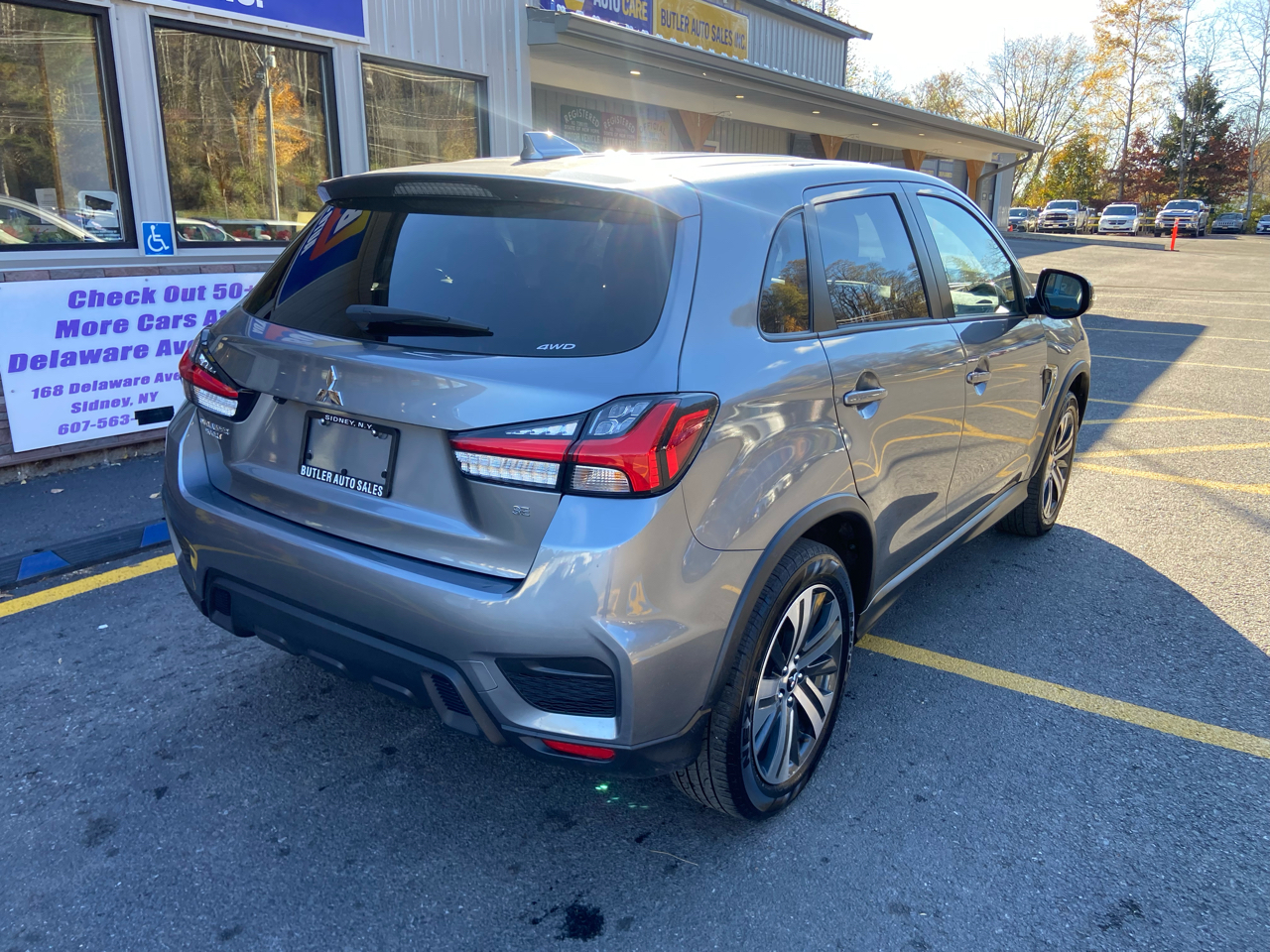 Mitsubishi Outlander Sport 2.0 ES 4WD 2024 Mitsubishi Outlander Sport 2.0 ES 4WD 2024