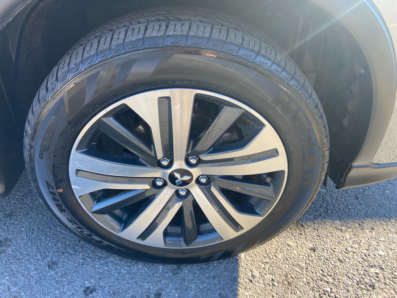 Mitsubishi Outlander Sport 2.0 ES 4WD 2024 Mitsubishi Outlander Sport 2.0 ES 4WD 2024