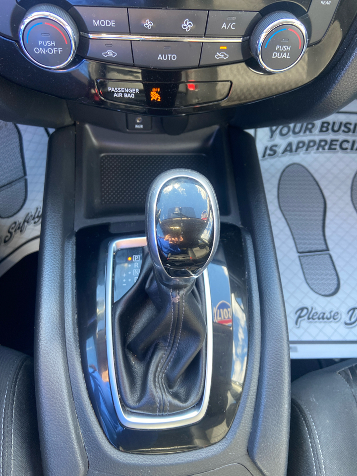 Nissan Rogue S AWD 2017 Nissan Rogue S AWD 2017