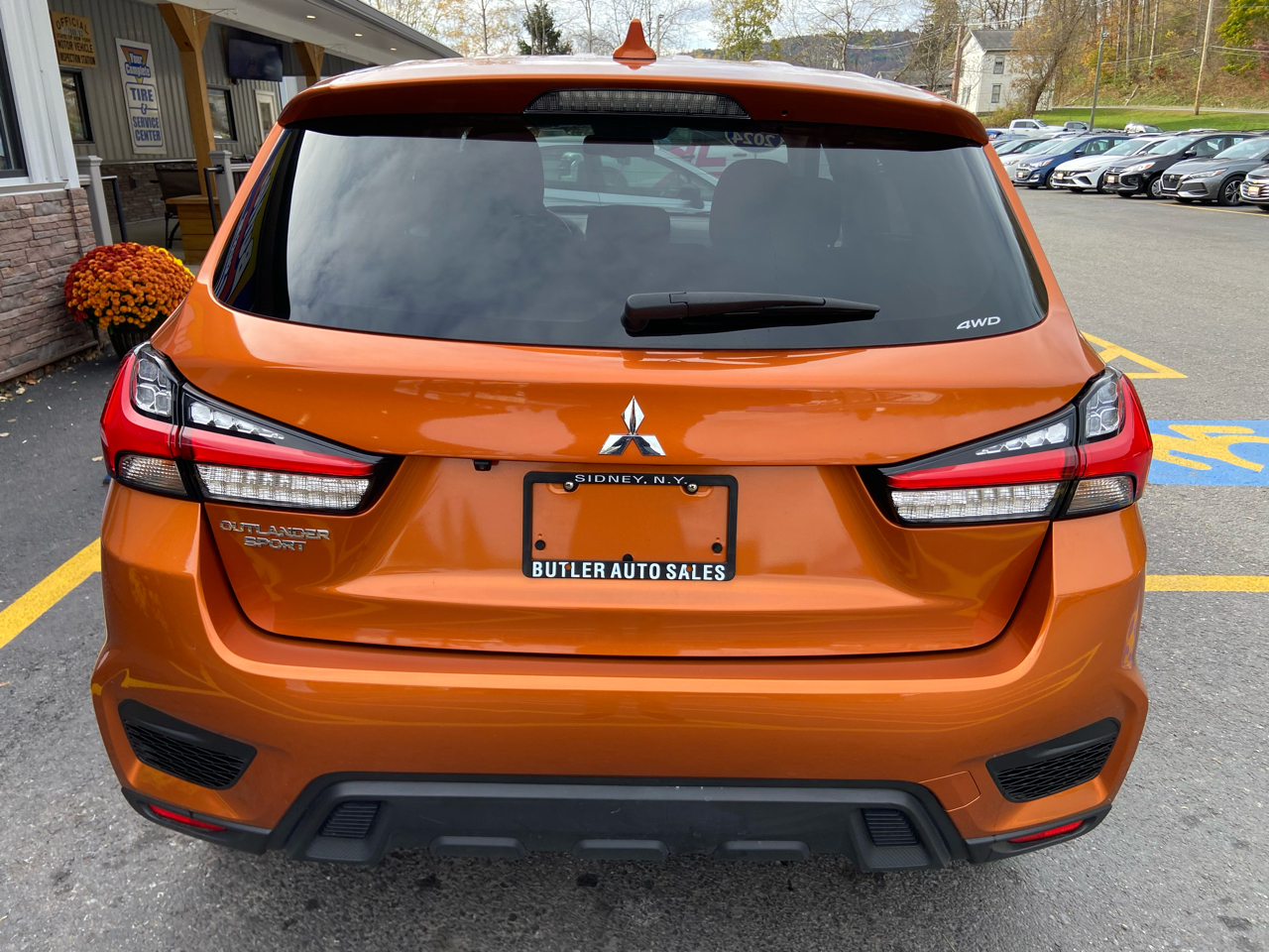 Mitsubishi Outlander Sport 2.0 ES 4WD 2024 Mitsubishi Outlander Sport 2.0 ES 4WD 2024