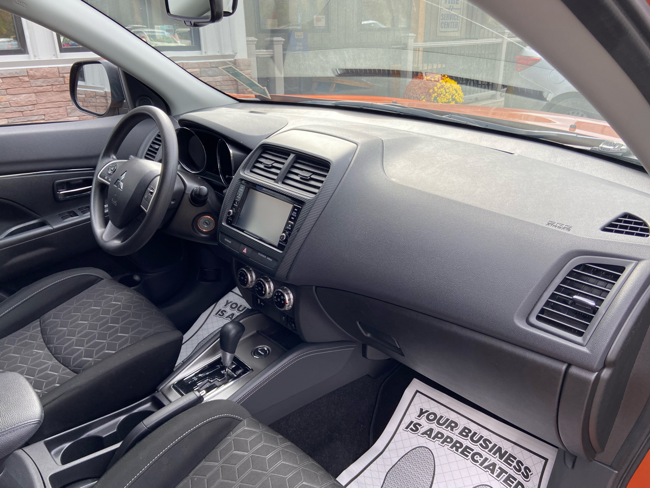 Mitsubishi Outlander Sport 2.0 ES 4WD 2024 Mitsubishi Outlander Sport 2.0 ES 4WD 2024