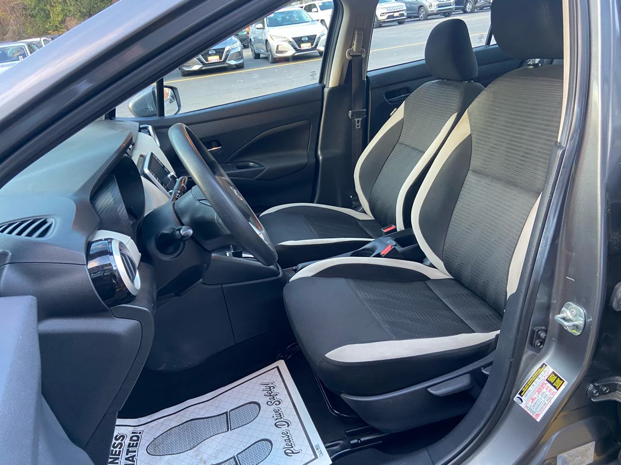 Nissan Versa SV 2021 Nissan Versa SV 2021