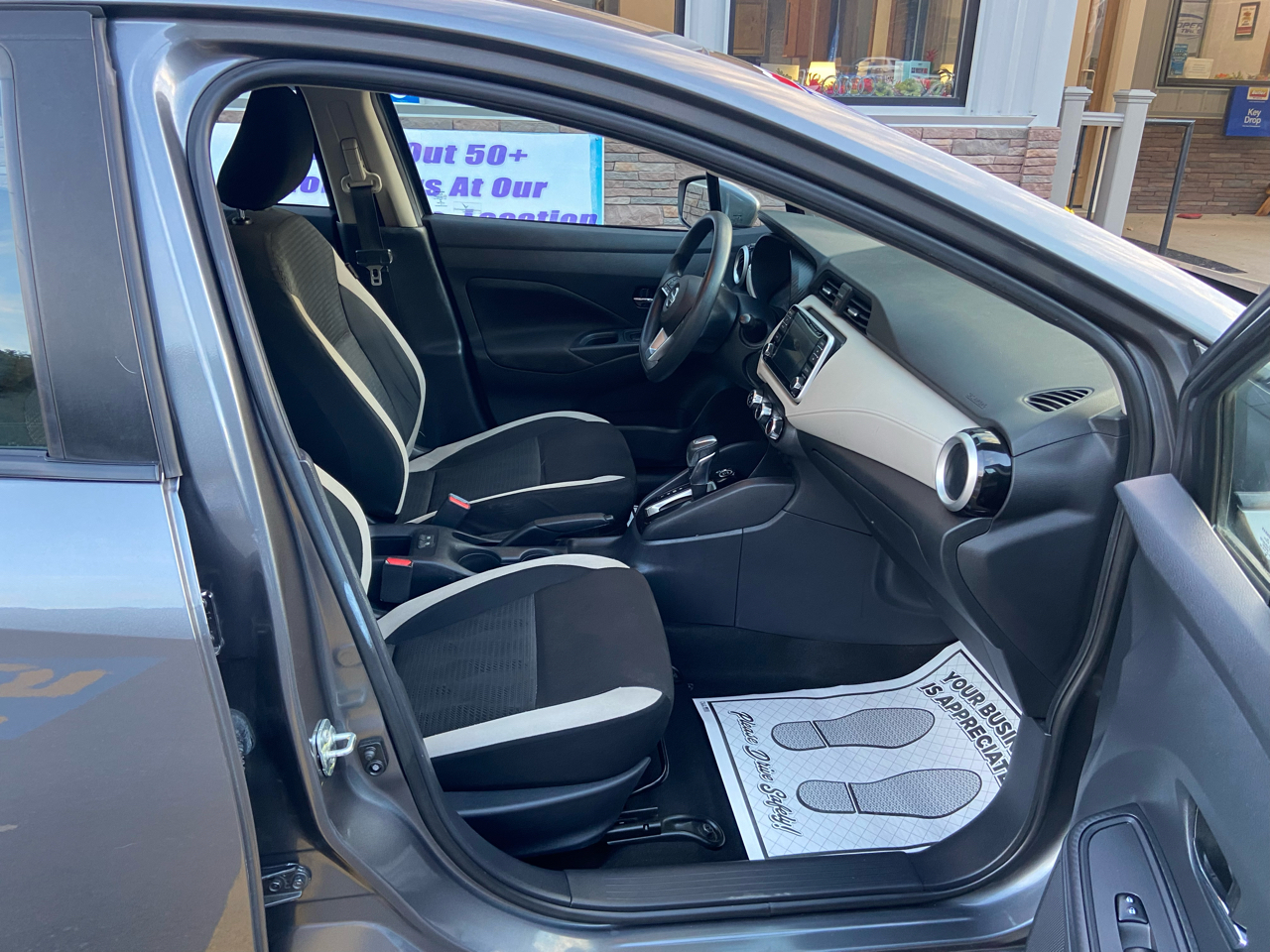 Nissan Versa SV 2021 Nissan Versa SV 2021