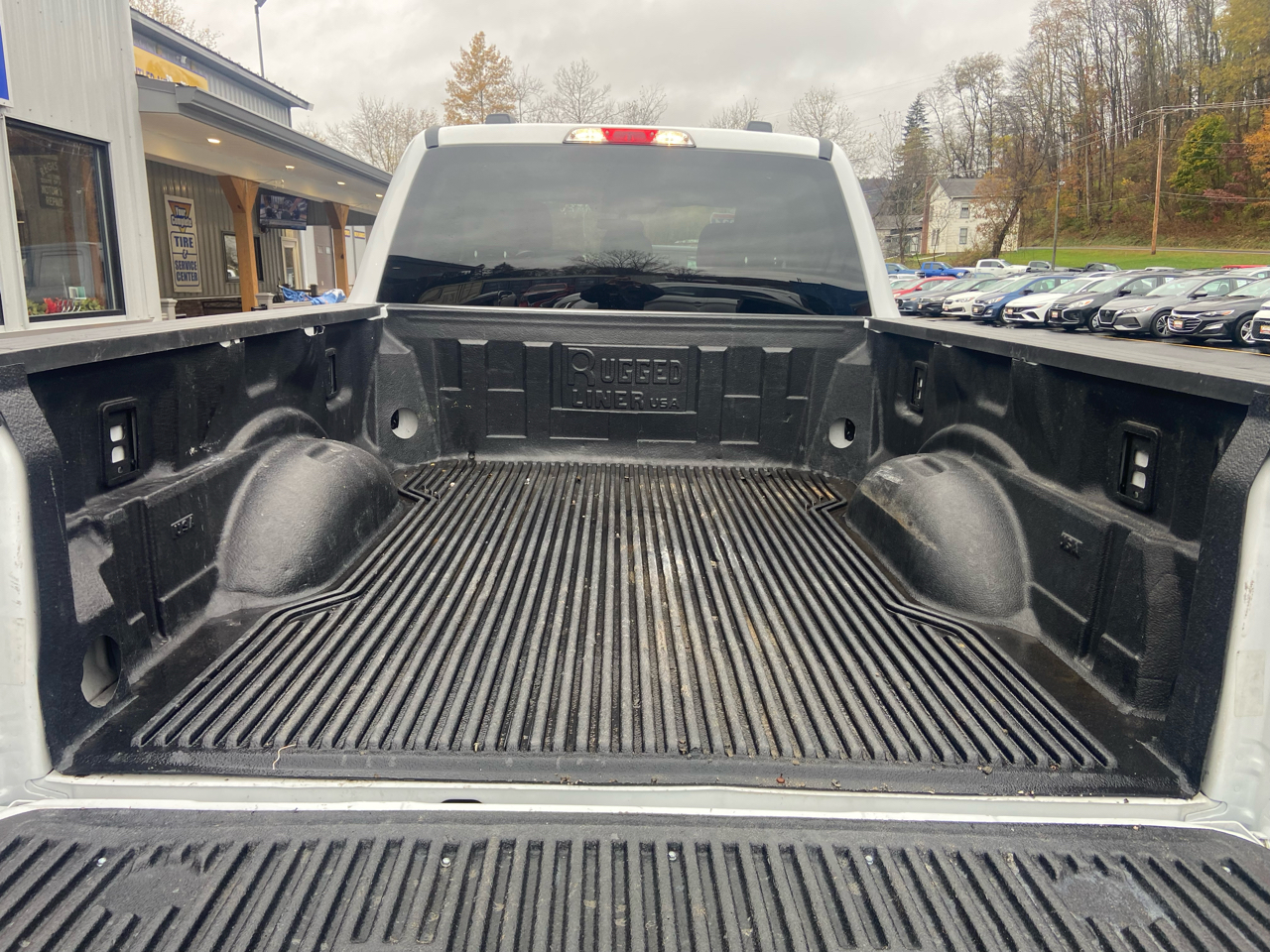 Ford F-250 SD XL Crew Cab 4WD 2024 Ford F-250 SD XL Crew Cab 4WD 2024