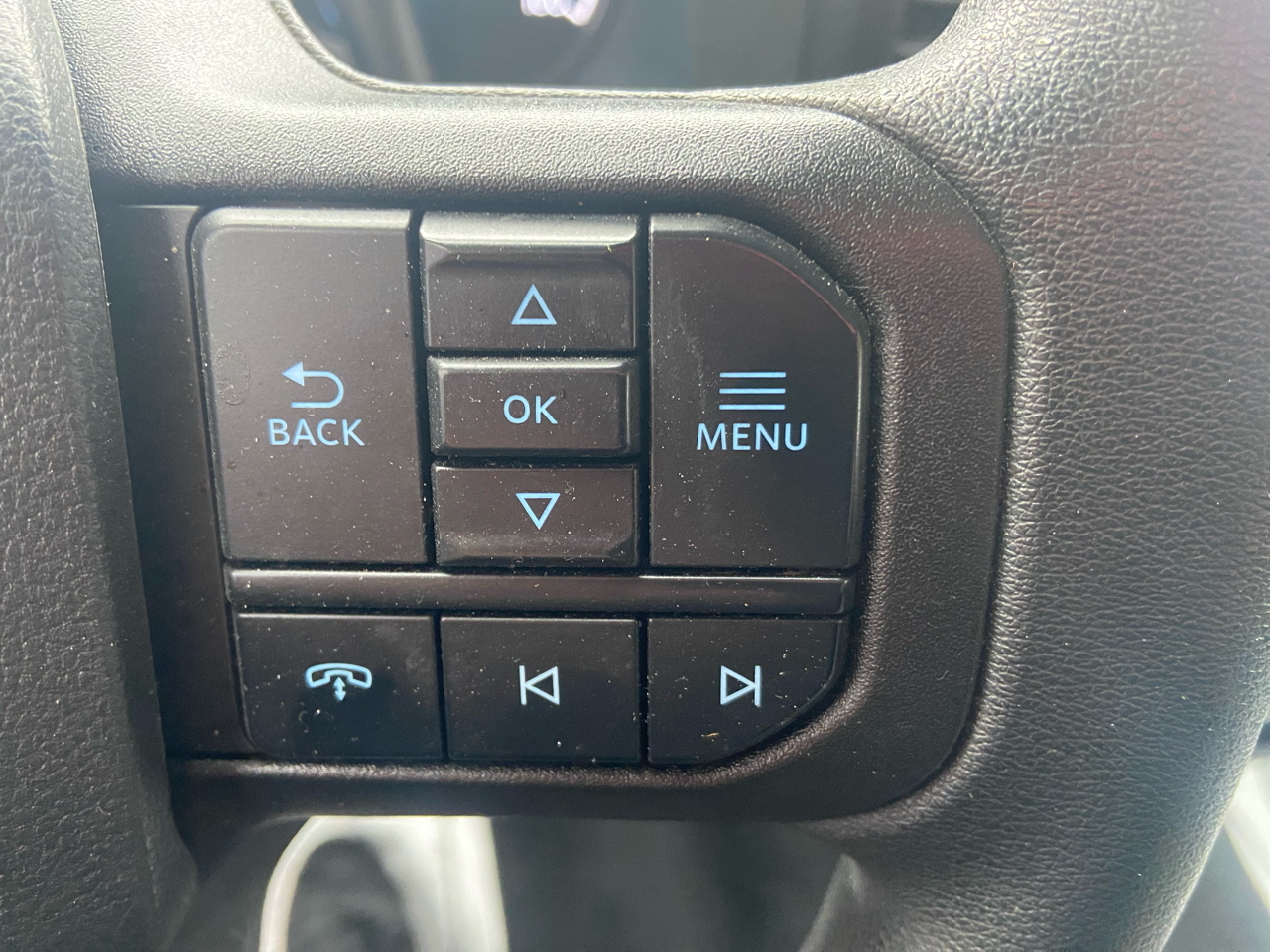 Ford F-250 SD XL Crew Cab 4WD 2024 Ford F-250 SD XL Crew Cab 4WD 2024