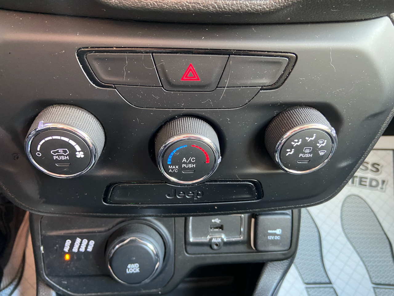 Jeep Renegade Sport 4WD 2018 Jeep Renegade Sport 4WD 2018