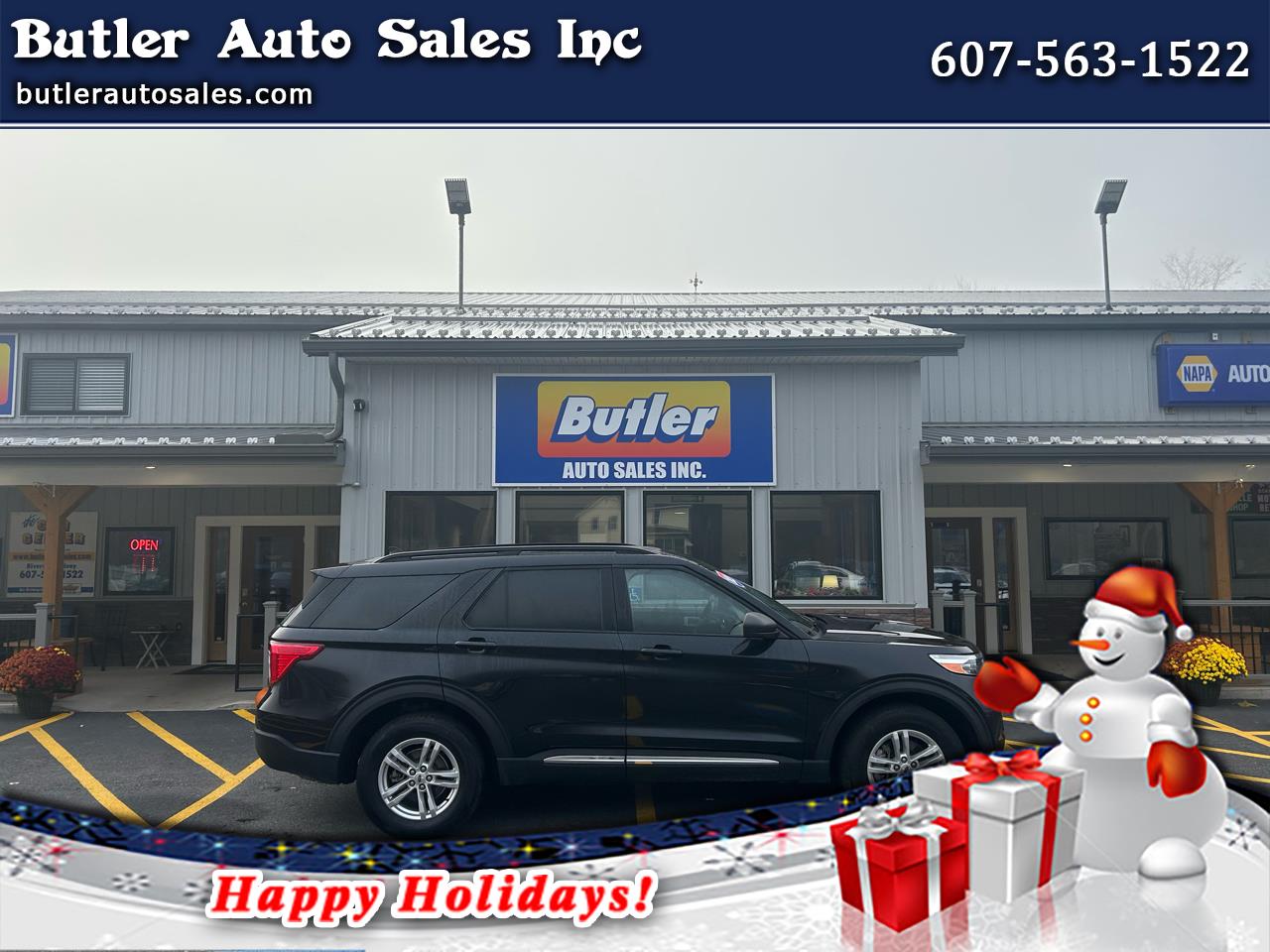 2023 Ford Explorer XLT's photo