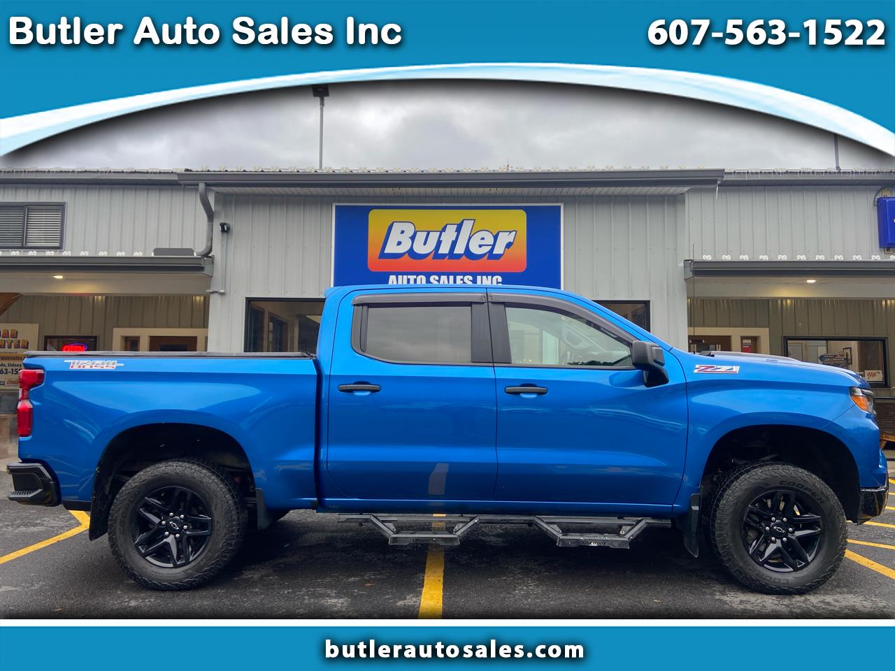 2023 Chevrolet Silverado 1500 Trail Boss Custom Crew Cab 4WD
